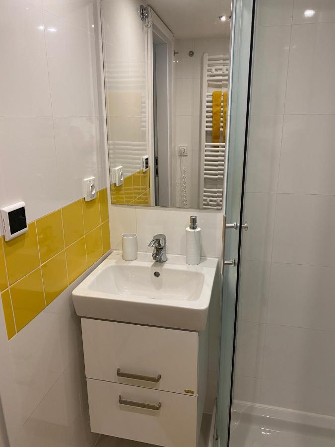 Homelike Prague Apartment Buitenkant foto