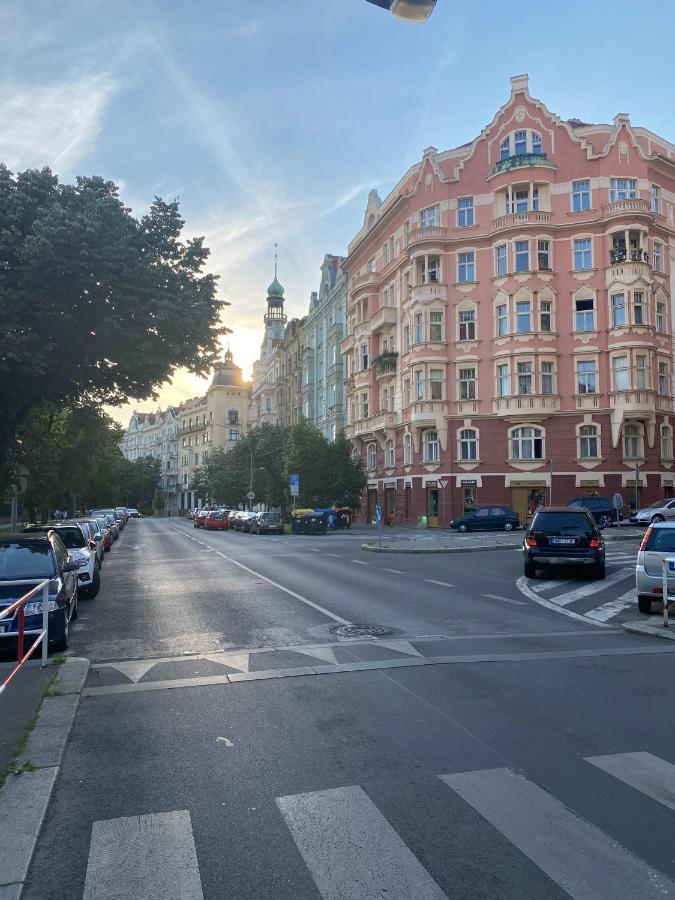 Homelike Prague Apartment Buitenkant foto