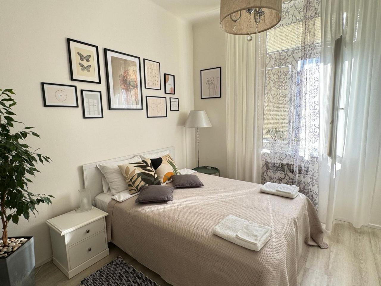 Homelike Prague Apartment Buitenkant foto